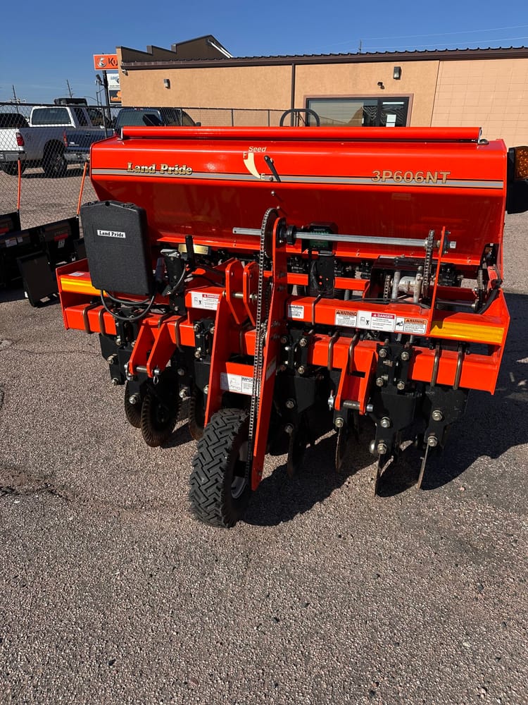 Land Pride 3P606NT 3-Point No-Till Compact Drill